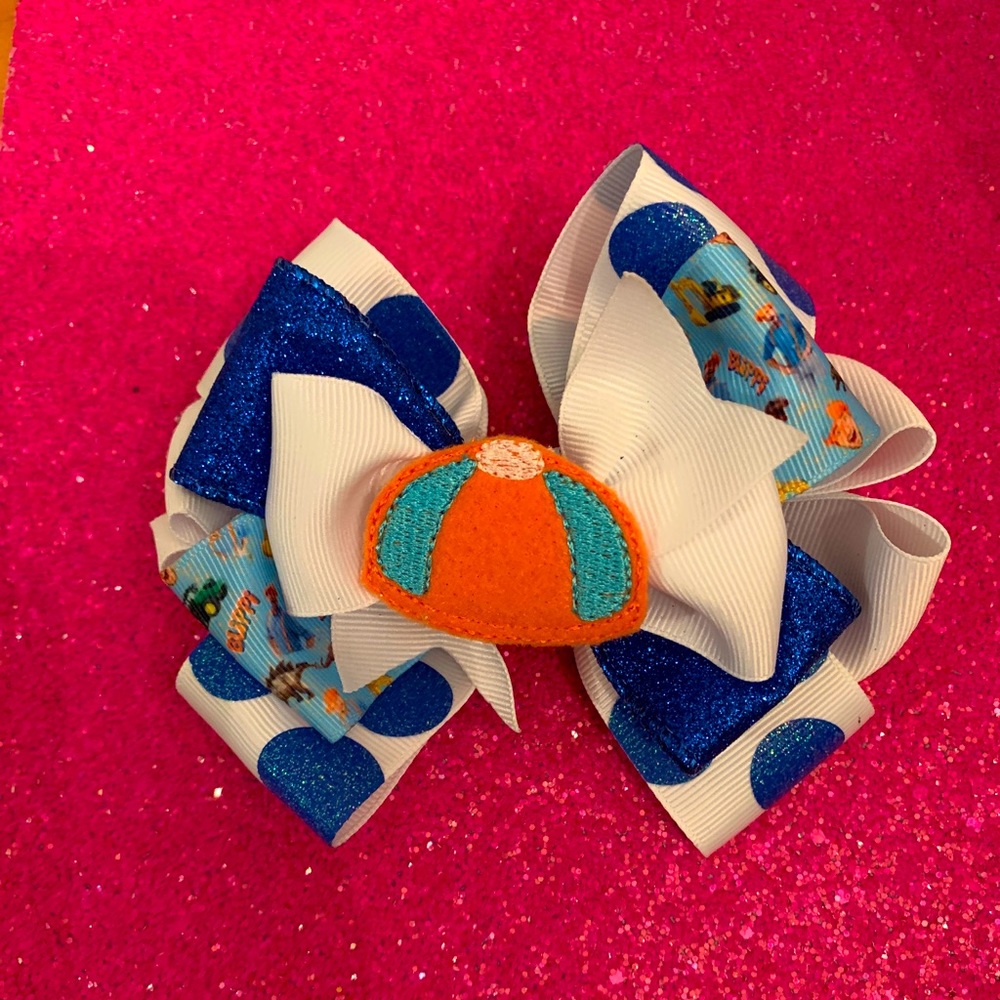 Blippi bow